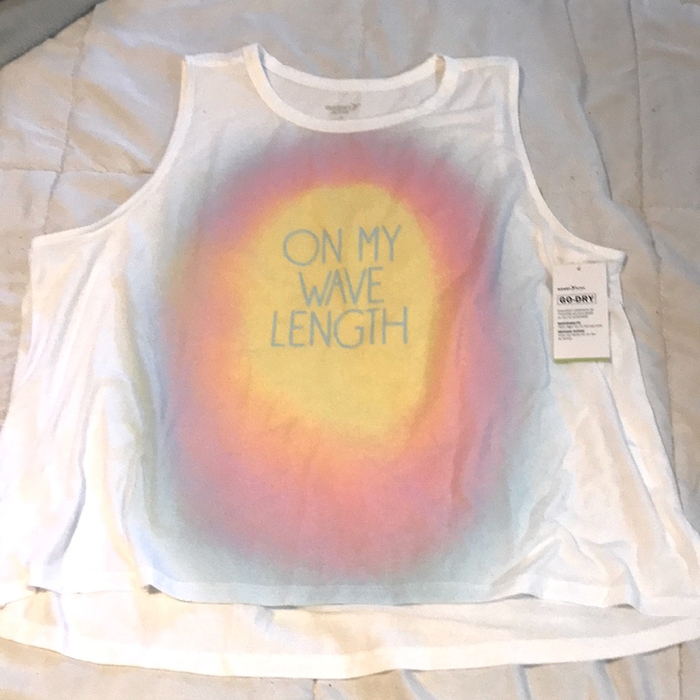 Old Navy Athletic tee Size XL